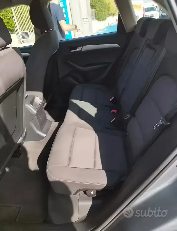 Usata Audi Q5 143 CV (105 kW) 2010 Grigio SUV