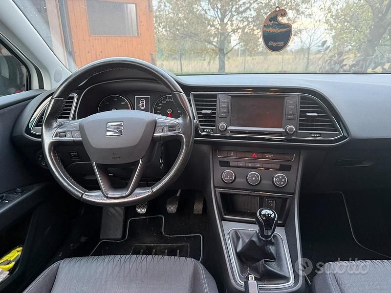 Usata Seat Leon 110 CV (80 kW) 2016 Berlina