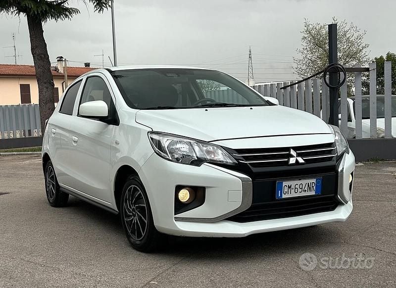 Usata Mitsubishi Space Star 80 CV (58 kW) 2022 Bianco Utilitaria