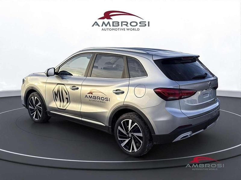 Nuova MG ZS Luxury 197 CV (144 kW) 2025 Cosmic silver SUV