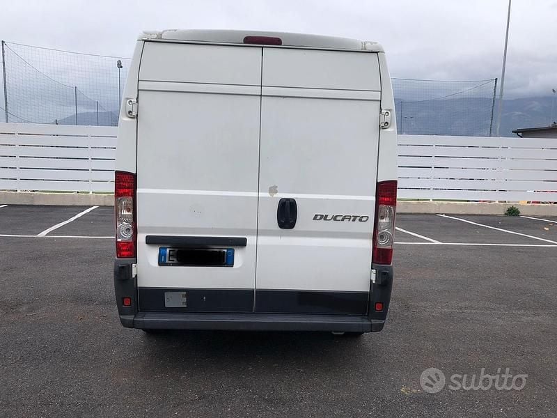 Usata Fiat Ducato 120 CV (88 kW) 2011 Bianco Furgone