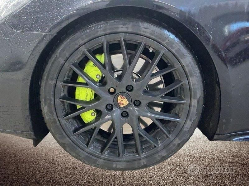 Usata Porsche Panamera Sport Turismo 330 CV (242 kW) 2021 Nero Station wagon