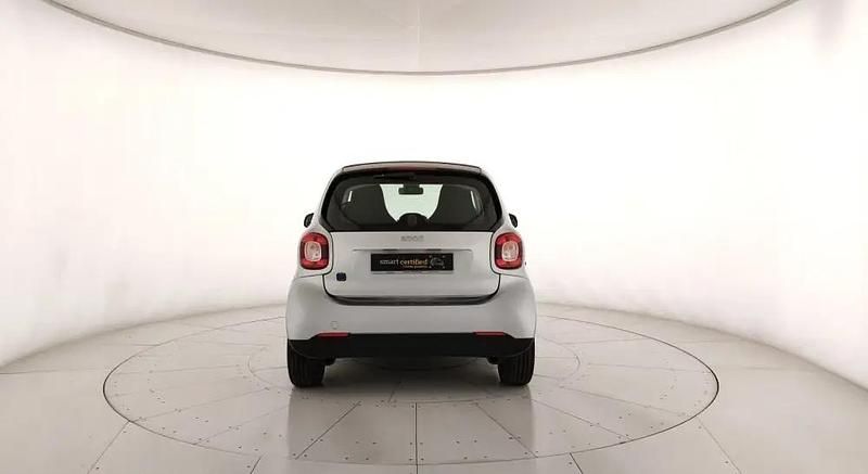Usata Smart ForTwo Coupé Passion 41 kW (56 CV) 2021 Grigio Utilitaria