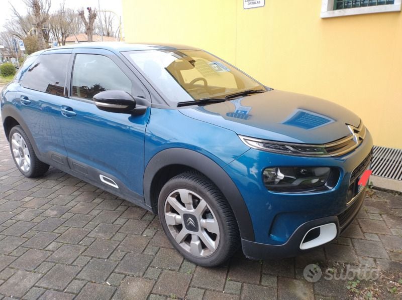 Usata Citroën C4 Cactus 102 CV (75 kW) 2020 Blu Utilitaria