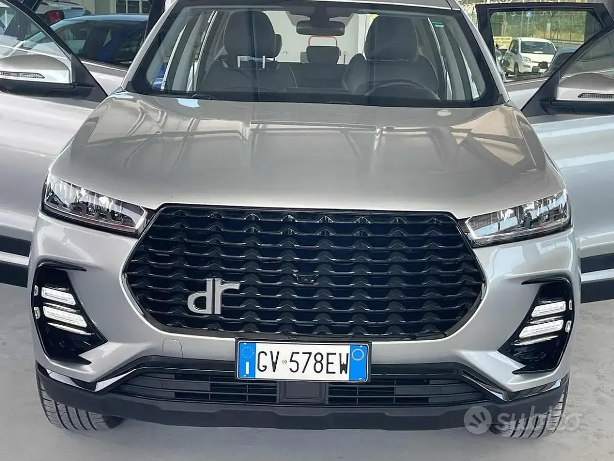 Usata DR DR 6.0 154 CV (113 kW) 2023 Grigio SUV