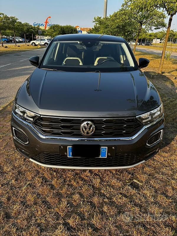 Usata VW T-Roc Advance 150 CV (110 kW) 2018 SUV