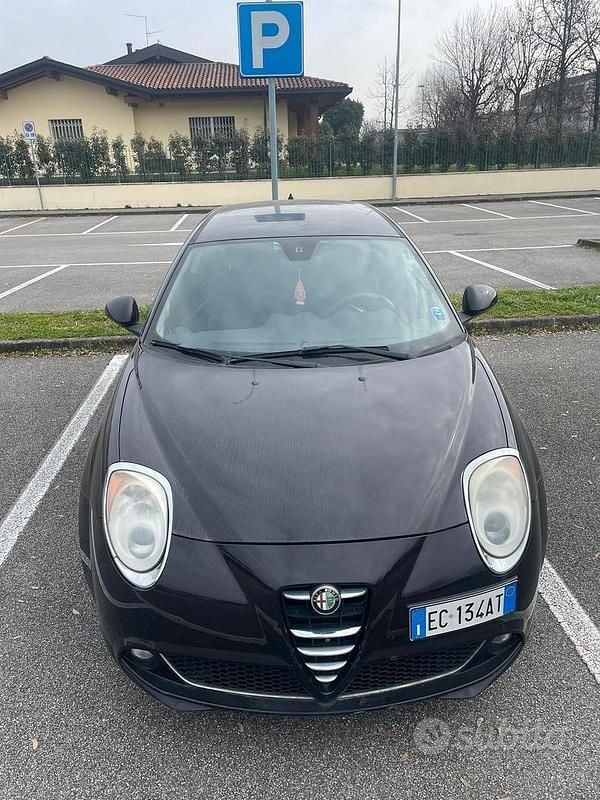 Usata Alfa Romeo MiTo 95 CV (69 kW) 2010 Nero Utilitaria