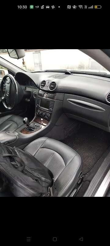 Usata Mercedes CLK220 Elegance 150 CV (110 kW) 2006 Bianco Coupé