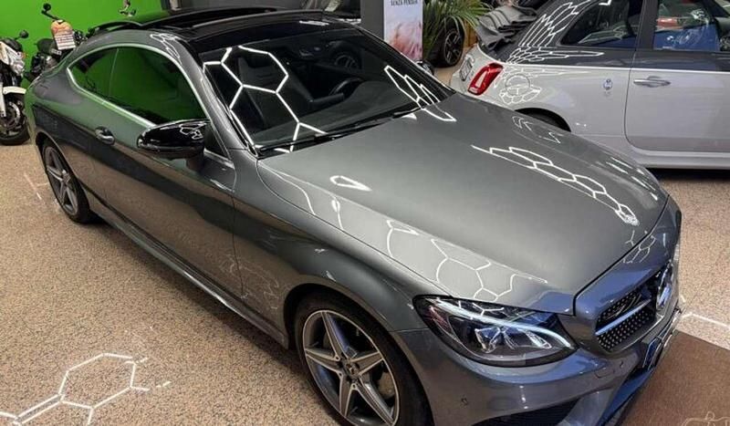 Usata Mercedes C250 Premium 204 CV (150 kW) 2016 Grigio Coupé