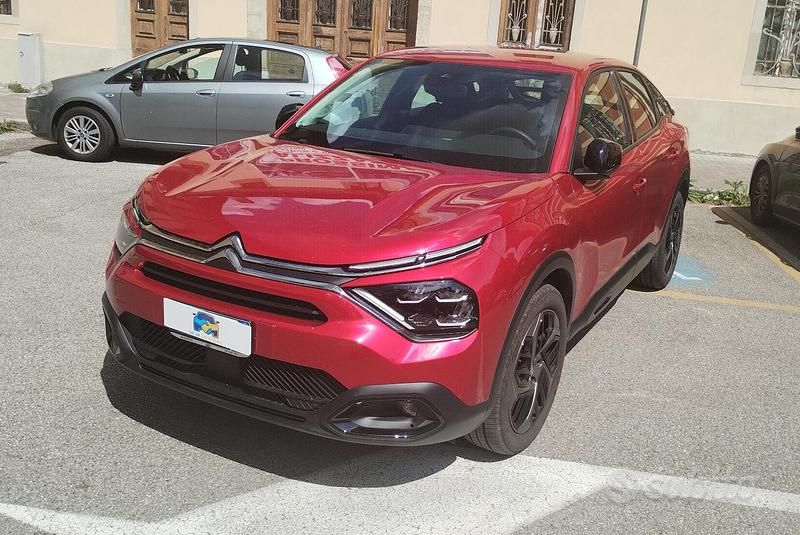 Usata Citroën C4 PureTech 2024 Rosso SUV