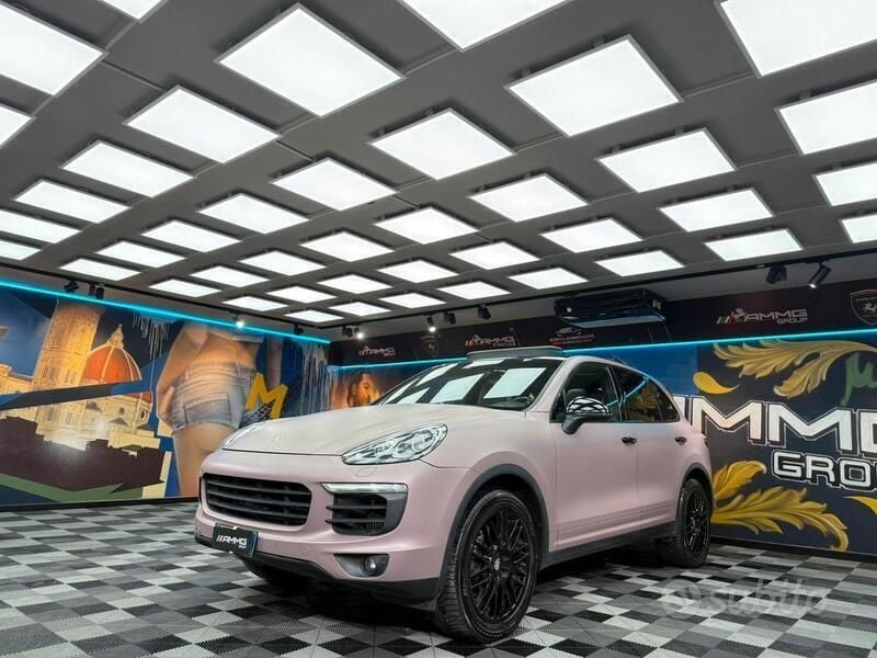 Lilla Usata 2014 Porsche Cayenne SUV | 24.999 € (Molto cara) - Immagine 1/2