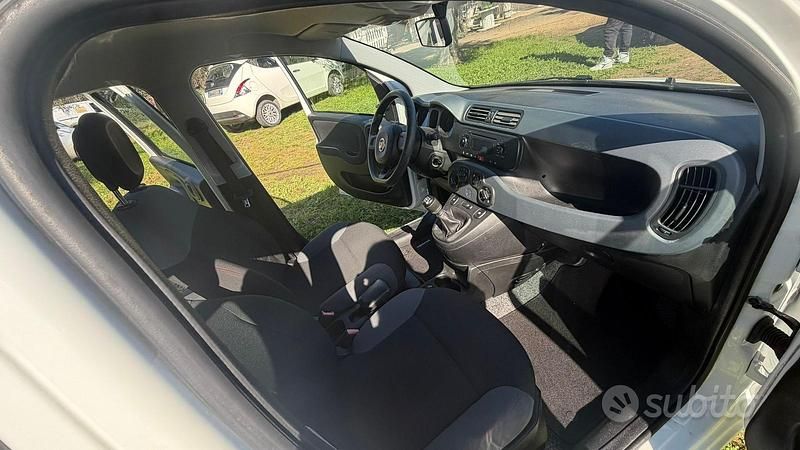 Usata Fiat Panda 2018 Bianco Utilitaria