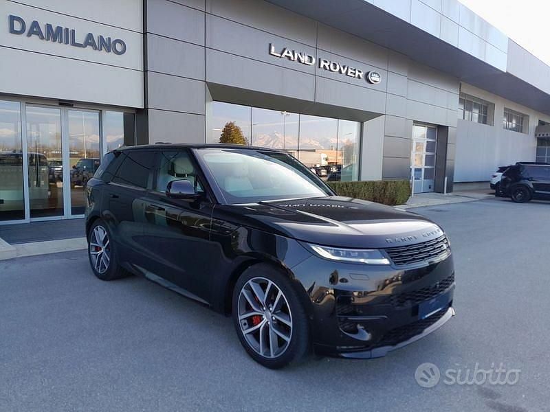 Usata Land Rover Range Rover 530 CV (389 kW) 2023 Nero SUV