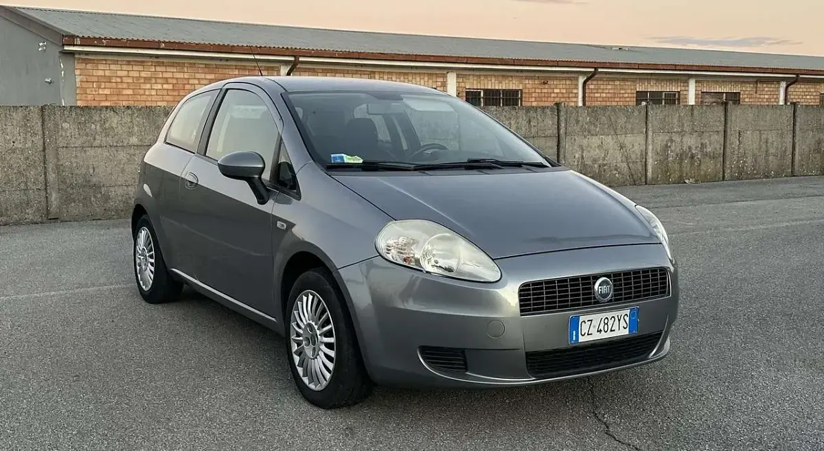 Usata Fiat Grande Punto Dynamic 65 CV (47 kW) 2006 Other Utilitaria