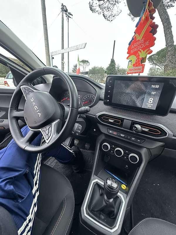 Usata Dacia Sandero Prestige 101 CV (74 kW) 2022 Berlina