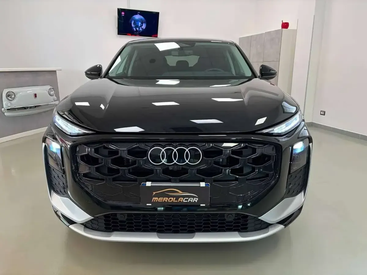Usata Audi Q3 Sportback S-Line 150 CV (110 kW) 2026 Nero SUV