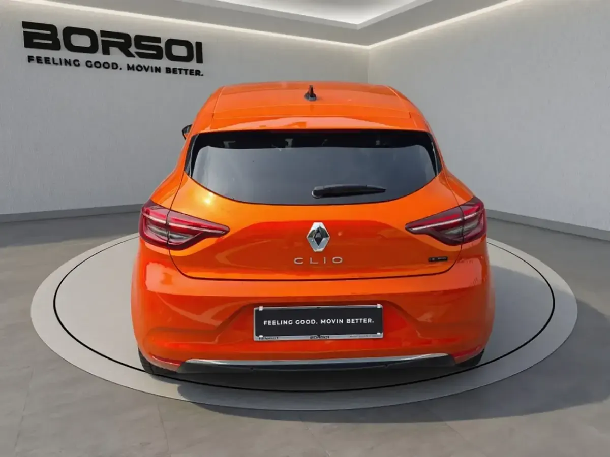 Usado Renault Clio V Equilibre 91 CV (66 kW) 2023 Naranja Berlina