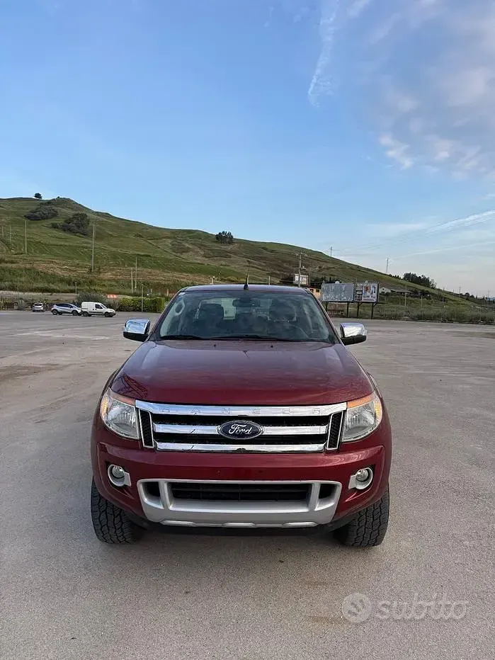 Usata Ford Ranger Limited 150 CV (110 kW) 2014 Rosso Pick-up
