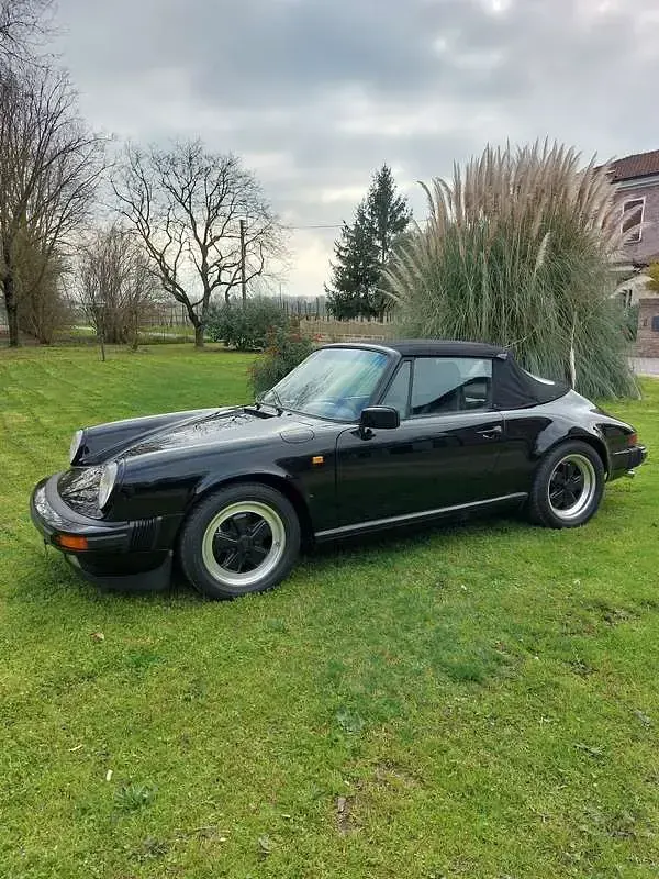 Usata Porsche 911 Carrera Cabriolet 231 CV (169 kW) 1988 Cabrio
