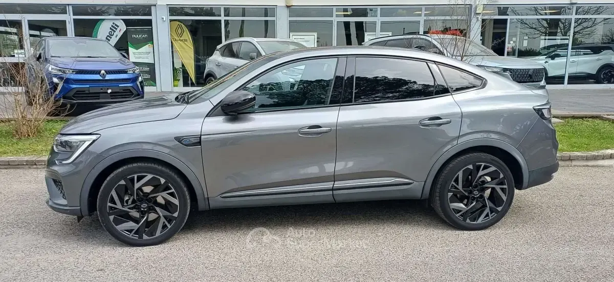 Occasion Renault Arkana Esprit Alpine 94 ch (69 kW) 2023 Gris SUV