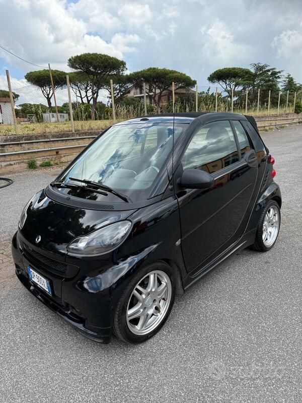 Usata Smart ForTwo Cabrio Brabus 98 CV (72 kW) 2008 Nero Cabrio