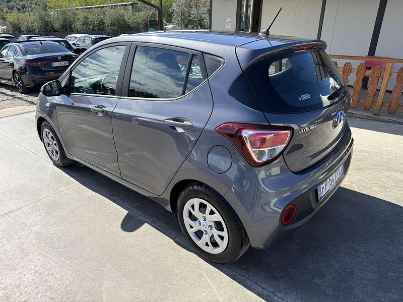 Usata Hyundai i10 Comfort 67 CV (49 kW) 2018 Other Utilitaria