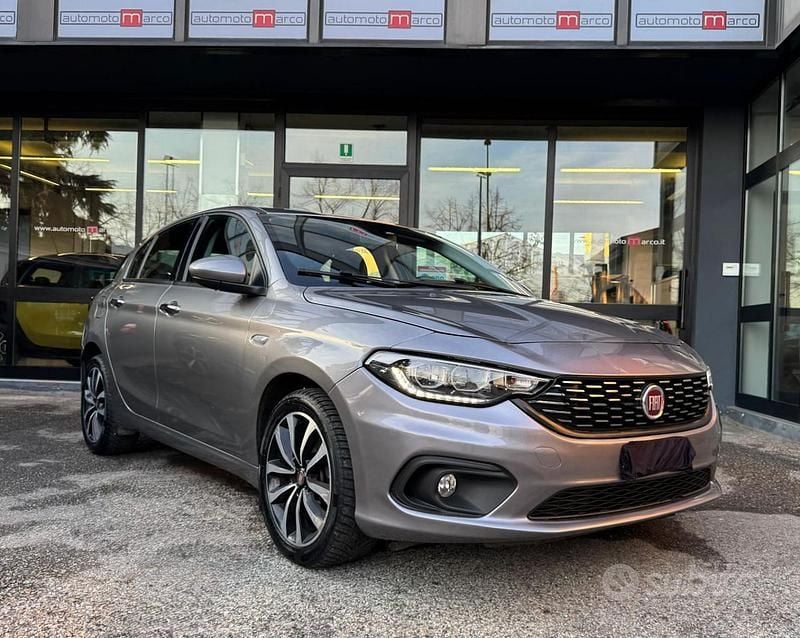 Usata Fiat Tipo Easy 95 CV (69 kW) 2019 Grigio Berlina