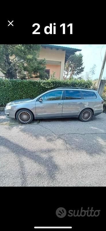 Usata VW Passat 116 CV (85 kW) 2008 Grigio Utilitaria