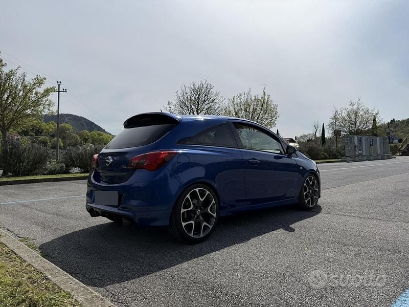 Używany Opel Corsa OPC 207 KM (152 kW) 2016 Niebieski Hatchback