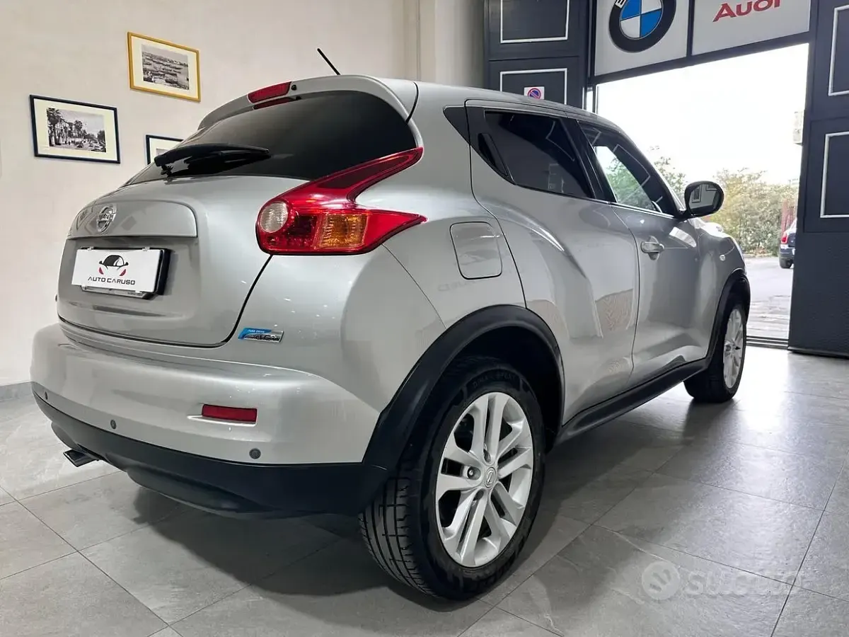 Usata Nissan Juke Acenta 110 CV (80 kW) 2012 Grigio SUV