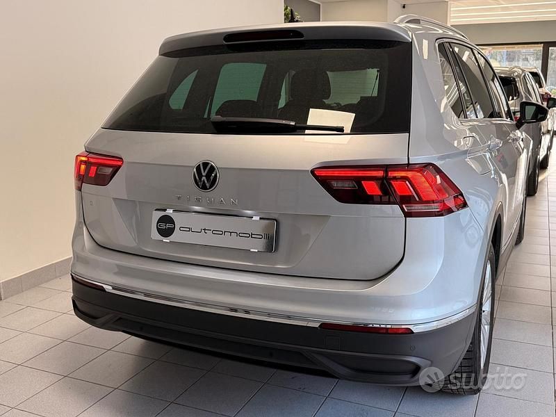 Usata VW Tiguan Life 150 CV (110 kW) 2022 Grigio SUV