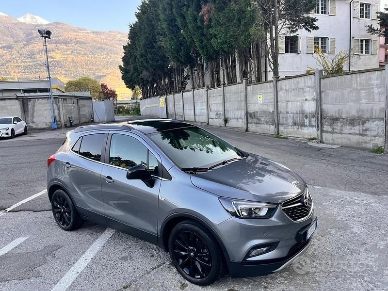 Usata Opel Mokka X 140 CV (102 kW) 2017 Grigio SUV