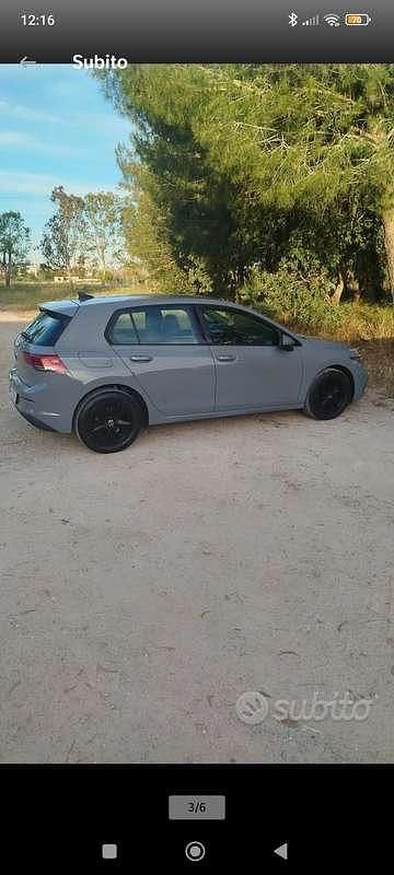 Usata VW Golf VIII Style 116 CV (85 kW) 2022 Grigio Berlina