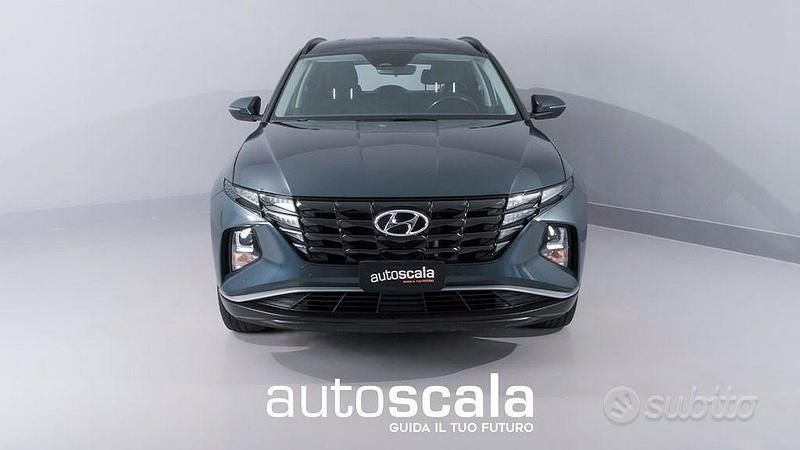 Usata Hyundai Tucson 116 CV (85 kW) 2023 Grigio metallizzato SUV