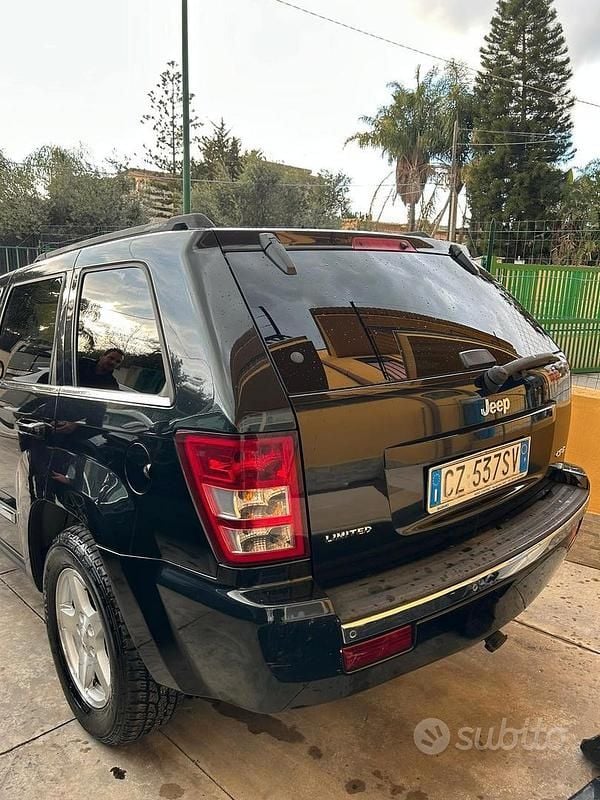 Usata Jeep Grand Cherokee Limited 216 CV (158 kW) 2006 Nero SUV