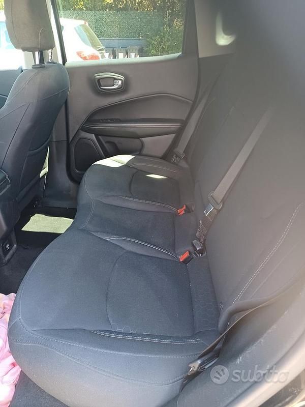 Usata Jeep Compass 120 CV (88 kW) 2019 Nero SUV