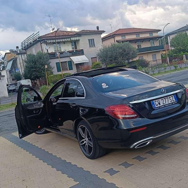 Usata Mercedes E220 Business 194 CV (142 kW) 2017 Berlina