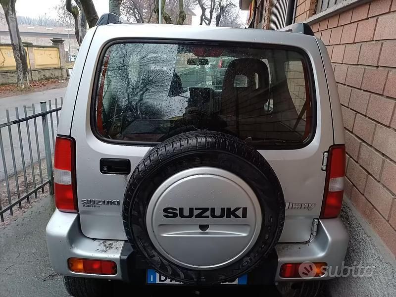 Usata Suzuki Jimny 2009 Grigio SUV