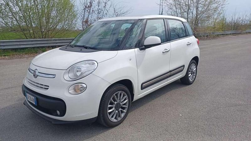 Usata Fiat 500L Lounge 85 CV (62 kW) 2014 Bianco Monovolume