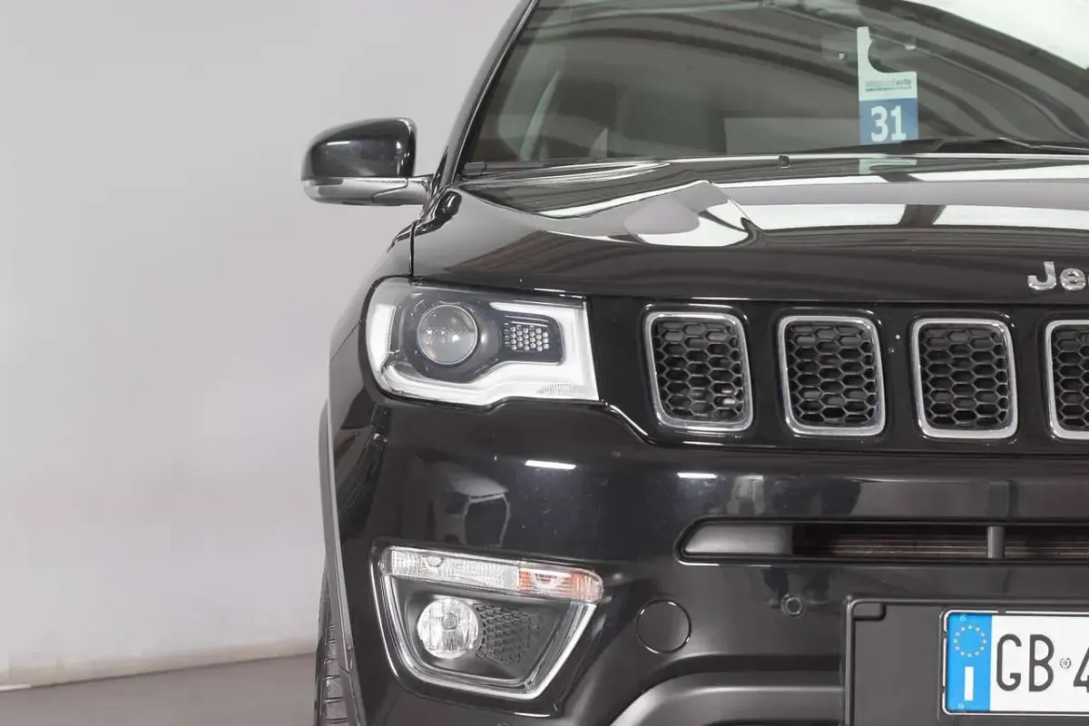 Usata Jeep Compass Limited 150 CV (110 kW) 2020 Nero SUV