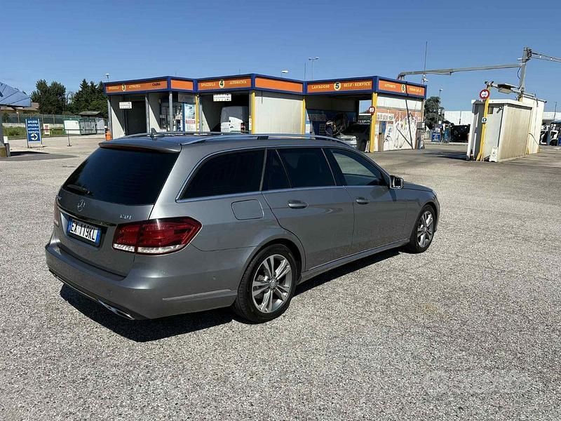 Usata Mercedes E200 136 CV (100 kW) 2013 Station wagon