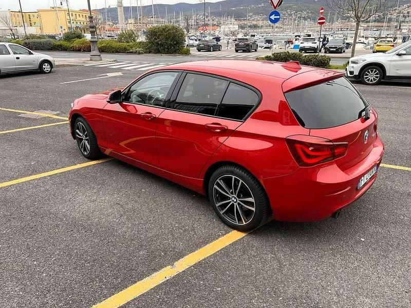 Brugt BMW 118 Sport Line 150 HK (110 kW) 2019 Rød Hatchback