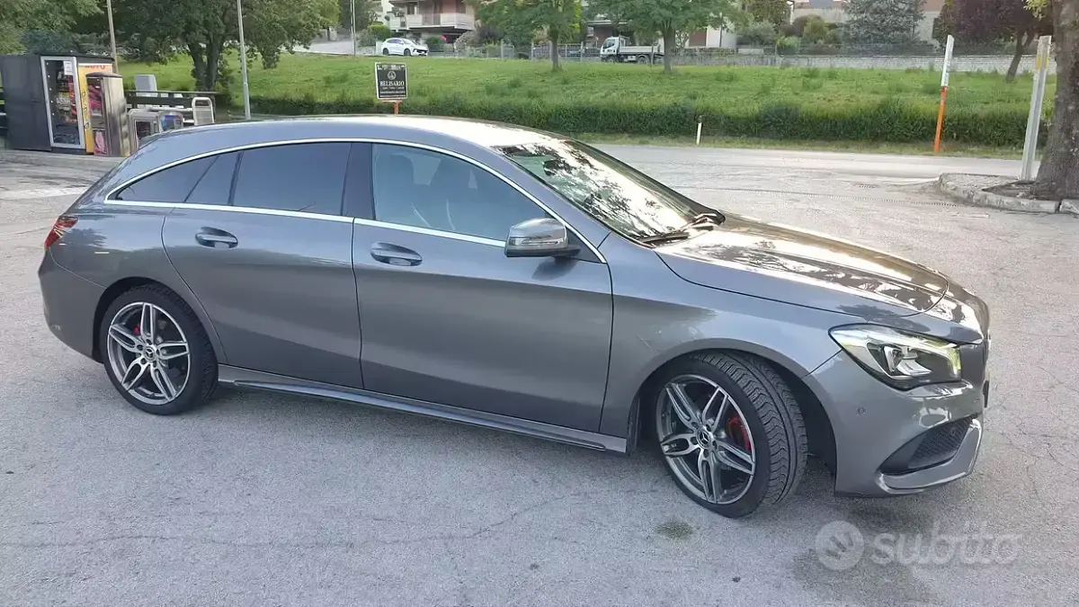 Usata Mercedes CLA200 Premium 136 CV (100 kW) 2019 Grigio Coupé