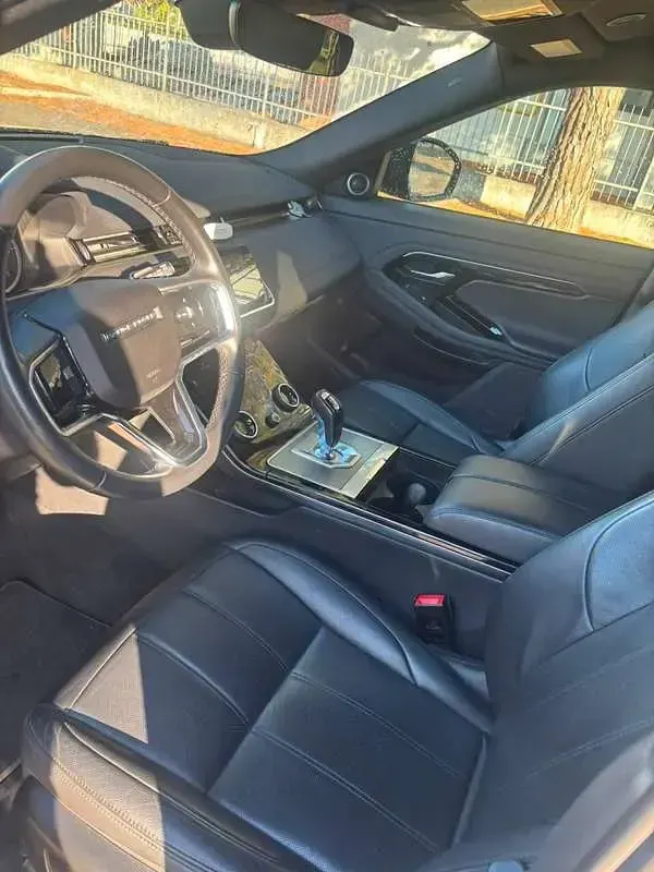 Usata Land Rover Range Rover evoque 163 CV (119 kW) 2022 Nero SUV
