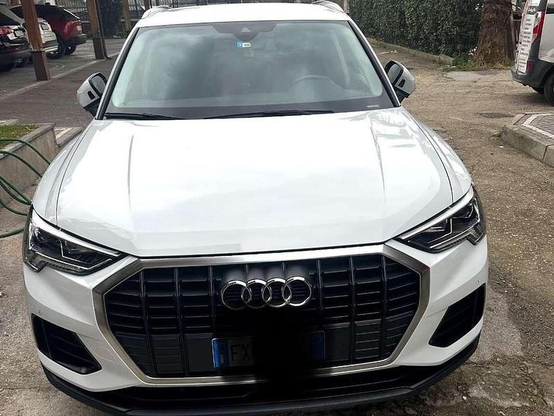 Bianco Usata 2019 Audi Q3 Business SUV | 28.500 € (Buon prezzo) - Immagine 1/4