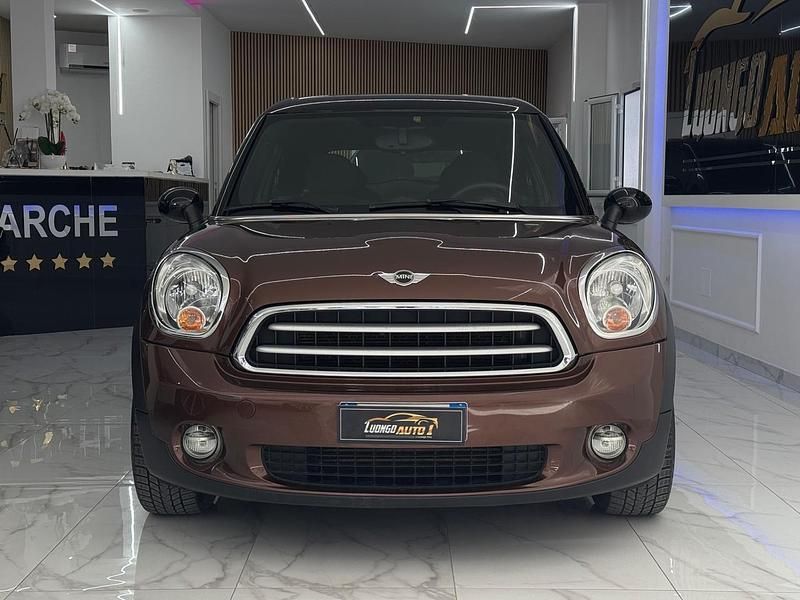 Usata Mini Cooper D Paceman 111 CV (81 kW) 2015 Marrone SUV
