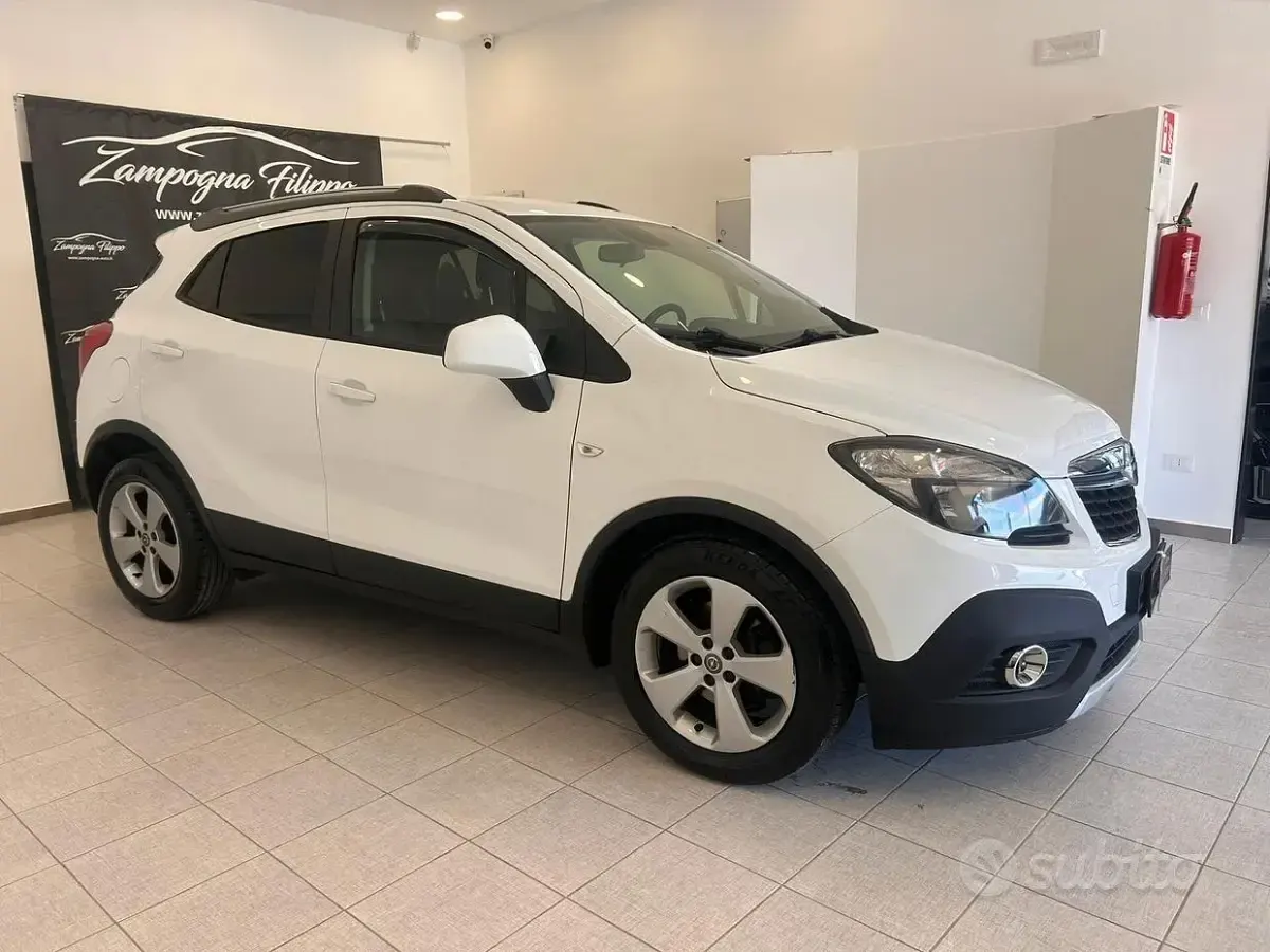 Usata Opel Mokka 140 CV (102 kW) 2016 Bianco SUV