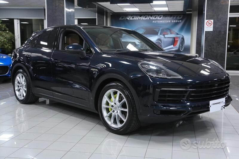 Usata Porsche Cayenne 340 CV (250 kW) 2021 Blu SUV