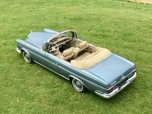 Usata Mercedes 300 SE 170 CV (125 kW) 1966 Blu Cabrio