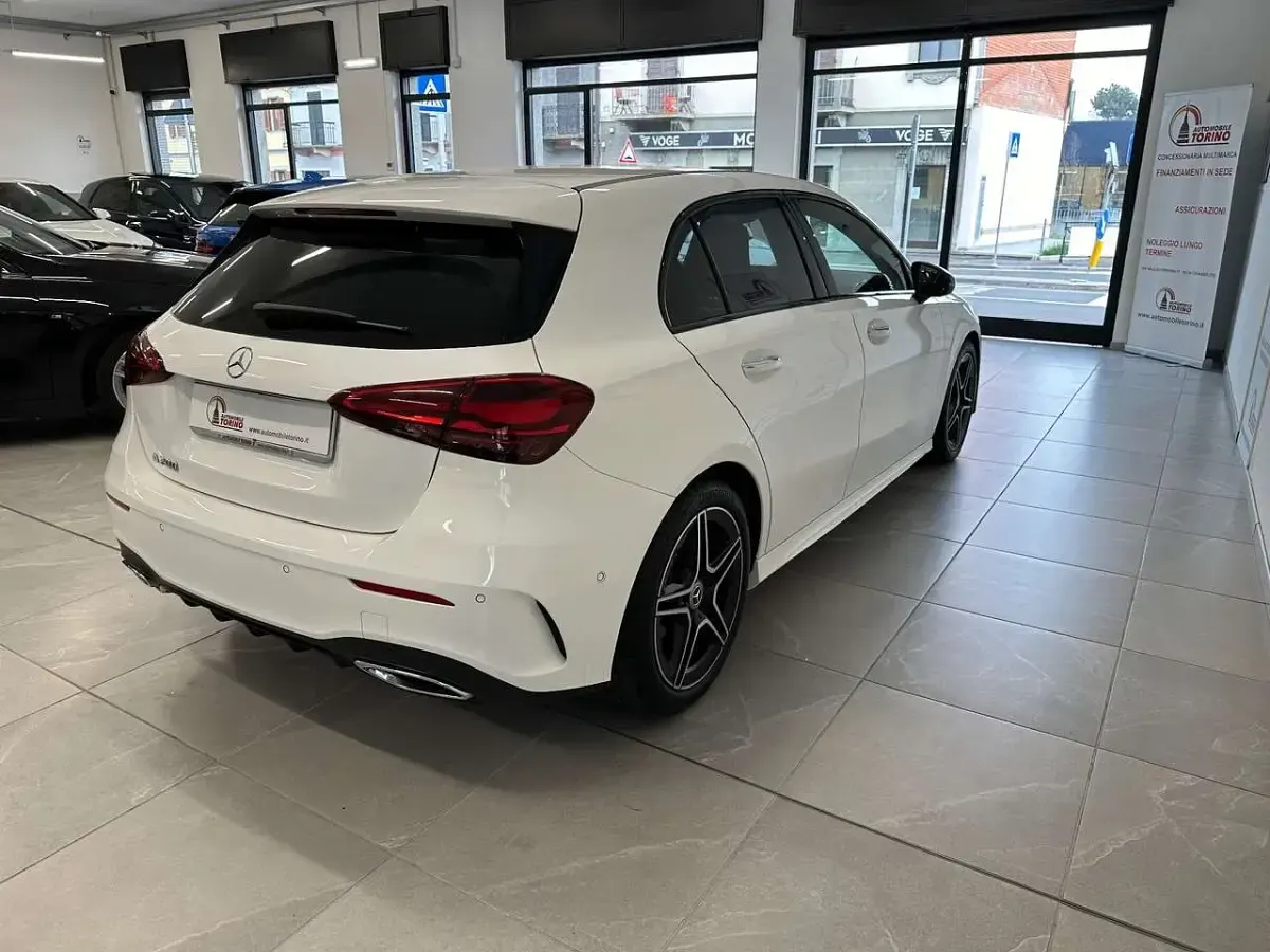 Usata Mercedes A200 AMG Line Premium 163 CV (119 kW) 2023 Bianco Berlina
